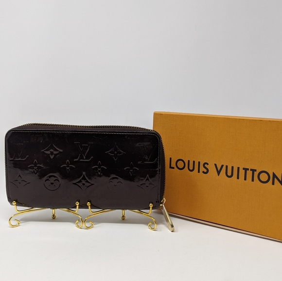 Louis Vuitton Monogram Vernis amaranth wallet zip - Picture 4 of 15